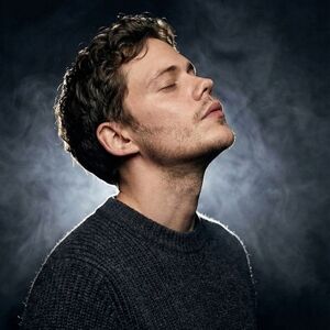 Meet your Posher, Maira